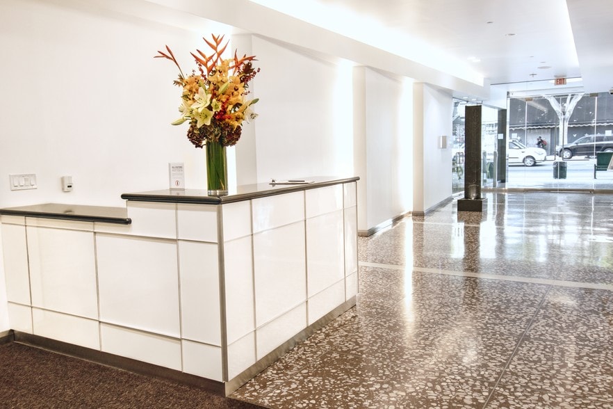 More Photos Of 6464 W Sunset, Hollywood Office For Lease