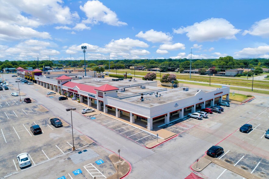 More Photos Of 5100-5353 Trail Lake Dr, Fort Worth Unknown For Lease
