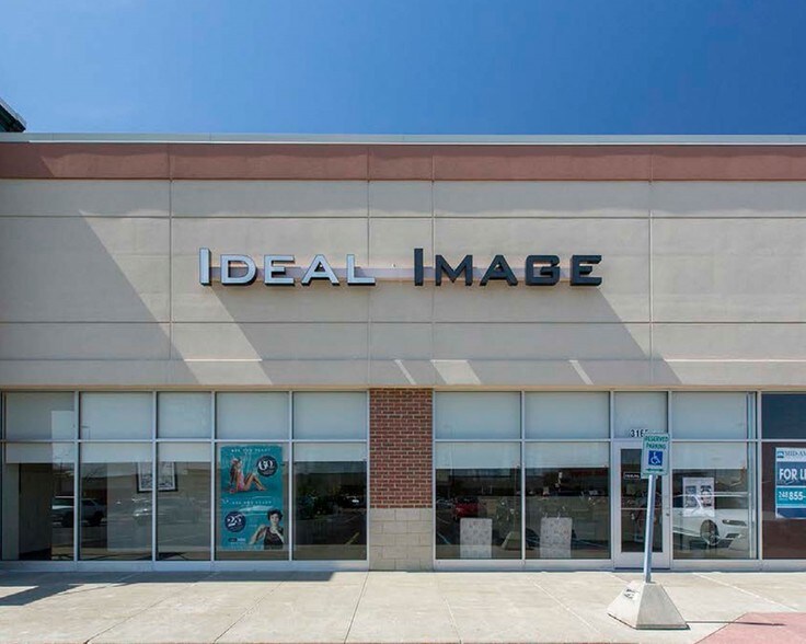 More Photos Of 3153-3167 Fairlane Dr, Allen Park Storefront For Lease