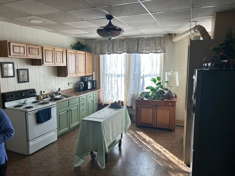 More Photos Of 400 4th St, Sutton Storefront Retail Residential For Sale