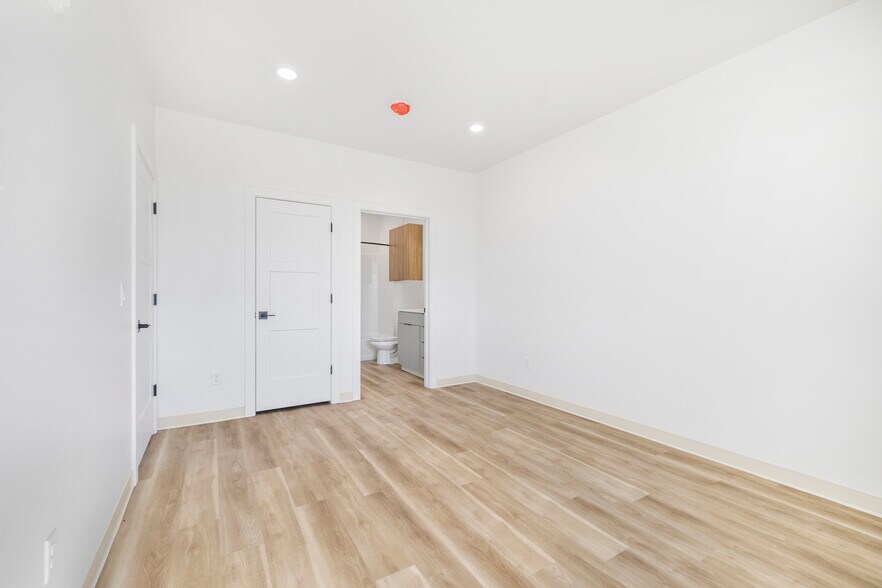 More Photos Of 201 E Ross Ave, Driggs Multifamily For Sale