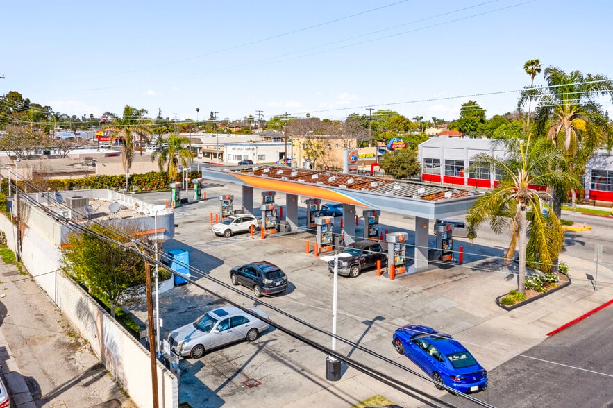 More Photos Of 11515 Atlantic Ave, Lynwood Service Station For Sale