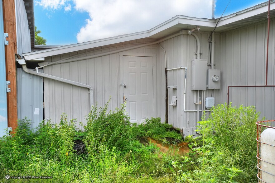 More Photos Of 1517 US 17, Eagle Lake Warehouse For Lease