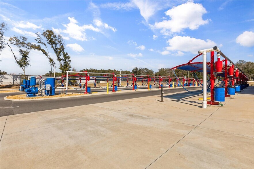 More Photos Of 9820 SE US Highway 441, Belleview Carwash For Sale
