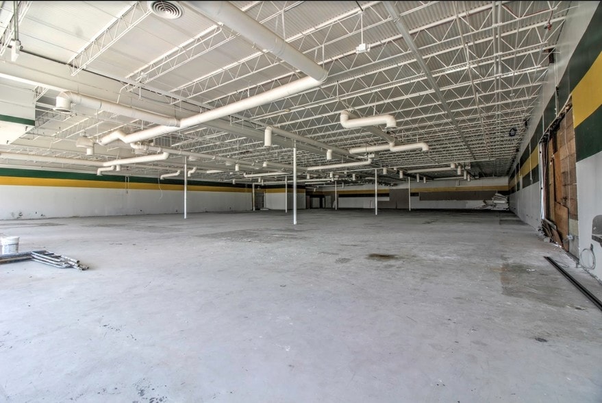 More Photos Of 3504 Hillcroft Ave, Houston Freestanding For Sale