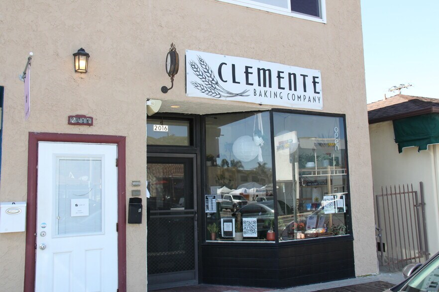 More Photos Of 2016-2020 E Main St, Ventura Storefront Retail Office For Sale