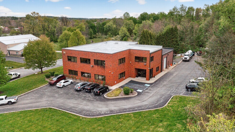 Primary Photo Of 14 Chrisevyn Ln, Phoenixville Flex For Sale