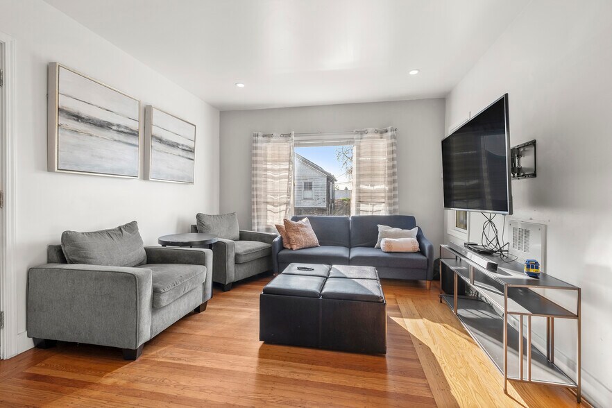 More Photos Of 1039 Channing Way, Berkeley Apartments For Sale