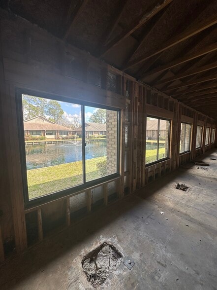 More Photos Of 1409 Kingsley Ave, Orange Park Medical For Sale