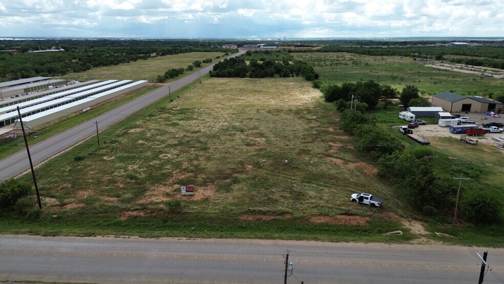 More Photos Of 225 E South 27th St, Abilene Land For Sale