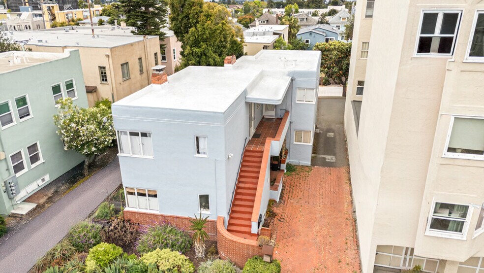 More Photos Of 1682 Oxford St, Berkeley Apartments For Sale