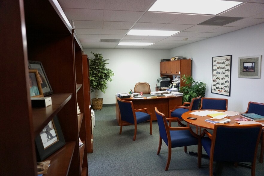 More Photos Of 65 W Century Park Way, South Salt Lake Research And Development For Sale