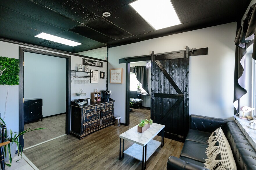 More Photos Of 573 E Huron River Dr, Belleville Freestanding For Sale