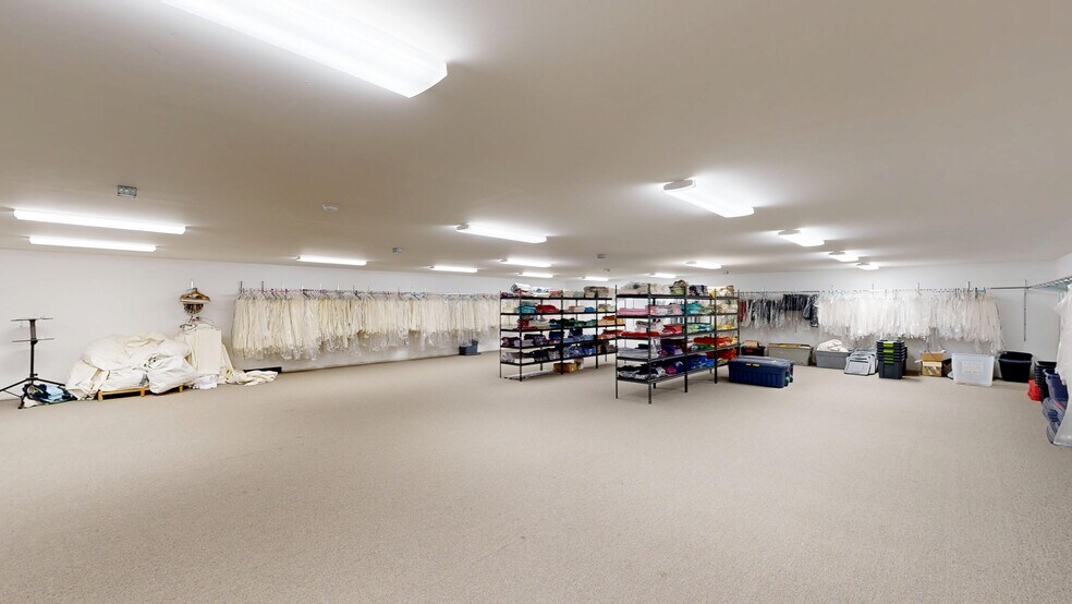 More Photos Of 730 Main St, Oxford Industrial For Lease