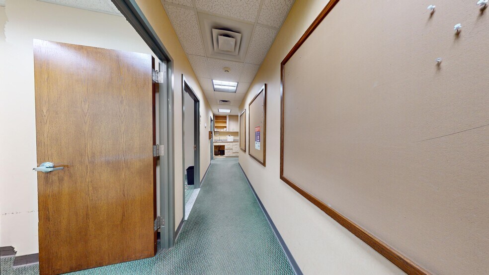 More Photos Of 1725 E 12th St, Brooklyn Medical For Lease