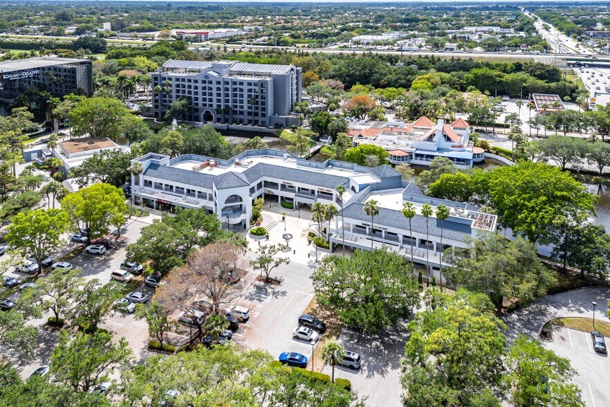 More Photos Of 7820-7860 Glades Rd, Boca Raton Office For Lease