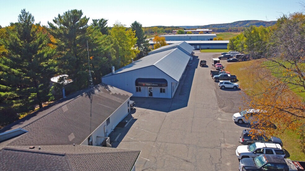 More Photos Of 2560 E Main St, Reedsburg Flex For Lease