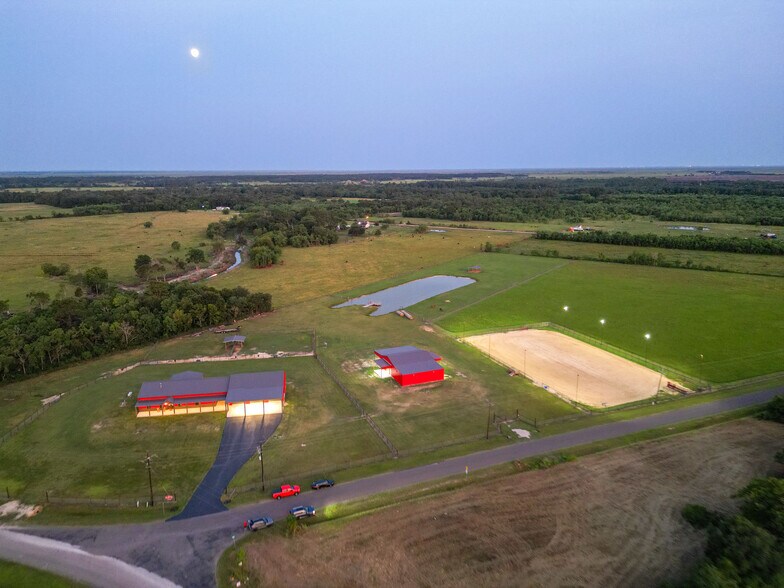 More Photos Of 1402 Eagle Ferry Rd, Anahuac Land For Sale