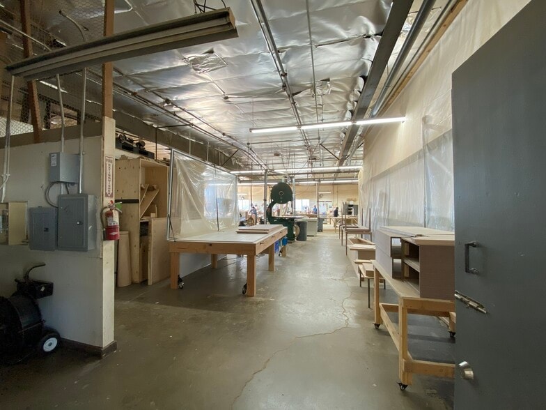 More Photos Of 2200 Chico Ave, South El Monte Warehouse For Lease