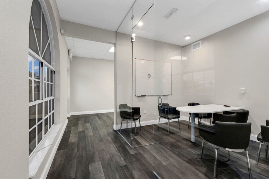 More Photos Of 2421 Shreve St, Punta Gorda Office For Lease