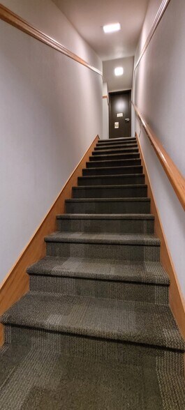 More Photos Of 100 Park Dr S, Great Falls Office For Lease