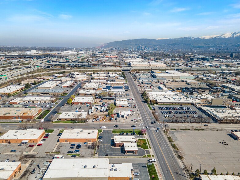 More Photos Of 2714 S 300 W, Salt Lake City Bank For Lease