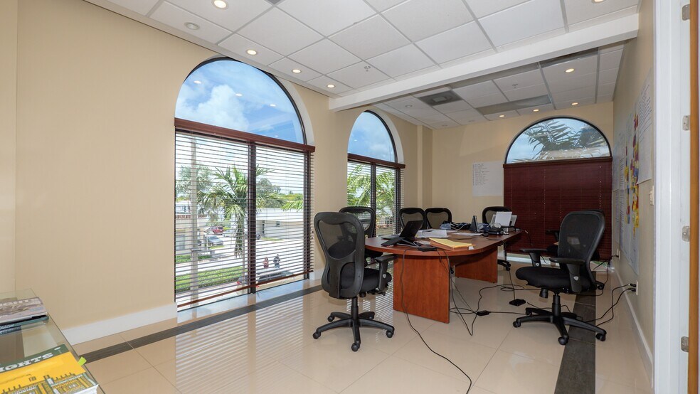 More Photos Of 1805 Ponce de Leon Blvd, Coral Gables Medical For Sale