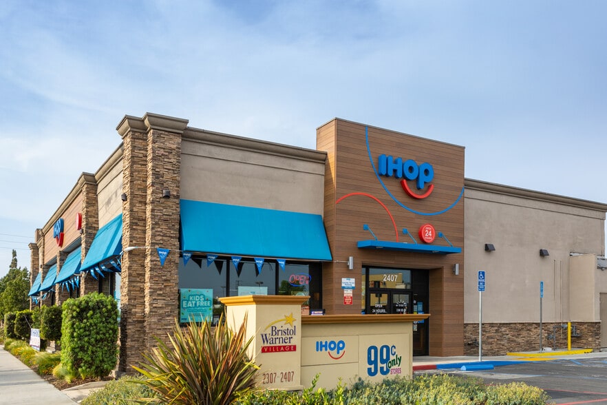 More Photos Of 2307-2311 S Bristol St, Santa Ana Unknown For Lease