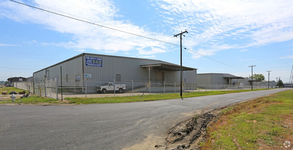 More Photos Of 1120 Gordon Ave, Richmond Warehouse For Lease