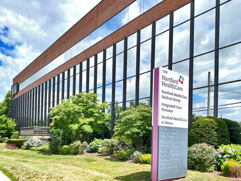 More Photos Of 1290 Silas Deane Hwy, Wethersfield Office For Lease
