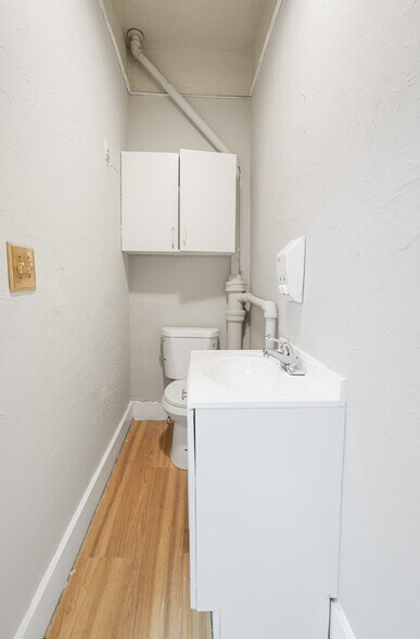 More Photos Of 168 Lunenburg St, Fitchburg Storefront Retail Residential For Lease