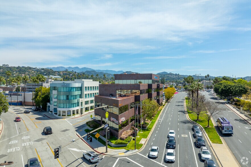 More Photos Of 1000 N Central Ave, Glendale Office For Lease