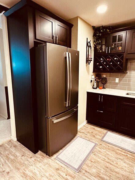 More Photos Of 107 E Main St, Bison Hotel For Sale