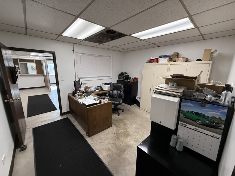 More Photos Of 2050 S Pecos St, Denver Warehouse For Sale