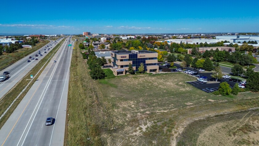 More Photos Of 3553 Clydesdale Pky, Loveland Office Residential For Lease