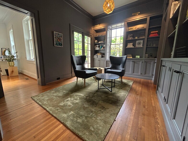 More Photos Of 821 Wake Forest Rd, Raleigh Office Residential For Sale