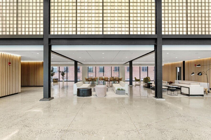 More Photos Of 25 Columbia Hts, Brooklyn Office For Lease