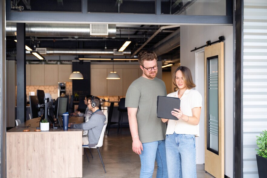 More Photos Of 565 SE 9th St, Bend Coworking Space