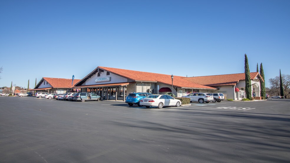 More Photos Of 221 Locust St, Redding Unknown For Lease