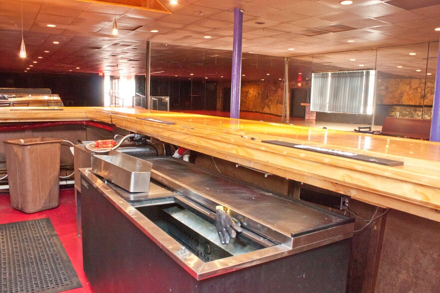 More Photos Of 2997 Campbellton Rd SW, Atlanta Restaurant For Sale