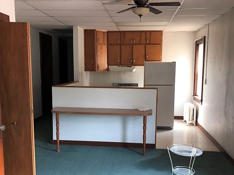 More Photos Of 203 N Broadway Ave, Marion Apartments For Sale