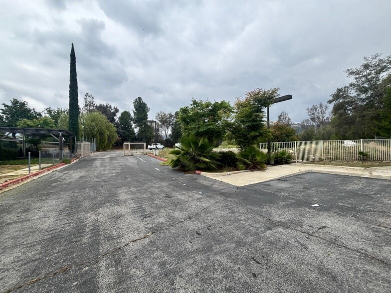 More Photos Of 29275 Santiago Rd, Temecula Schools For Sale