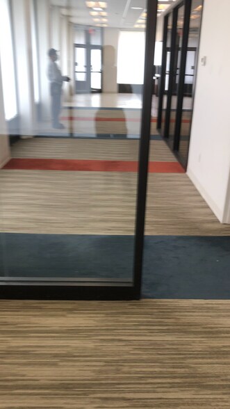 More Photos Of 131 Main St, East Rockaway Storefront Retail Office For Lease