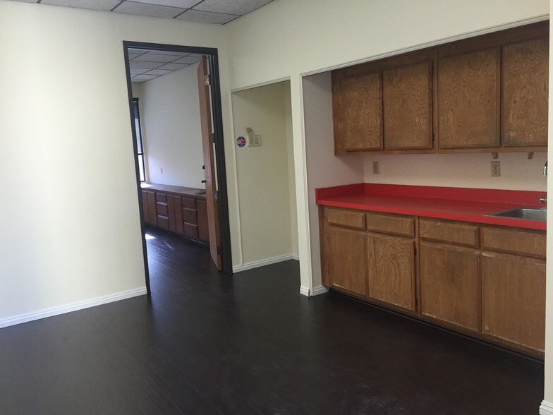 More Photos Of 119 S Atlantic Blvd, Monterey Park Office For Sale