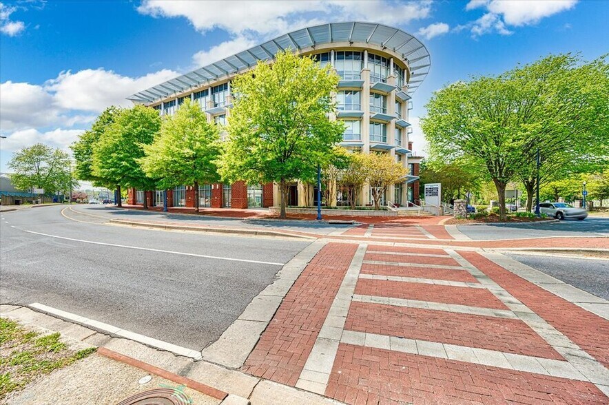 More Photos Of 200 Westgate Cir, Annapolis Office For Lease
