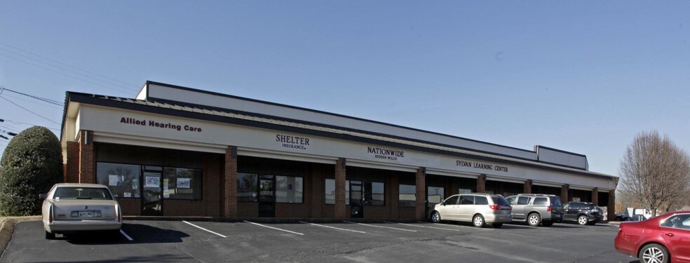 More Photos Of 110 Glancy St, Goodlettsville Medical For Lease