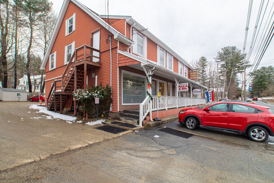 More Photos Of 320-326 Boston Post Rd, Sudbury Storefront Retail Office For Lease