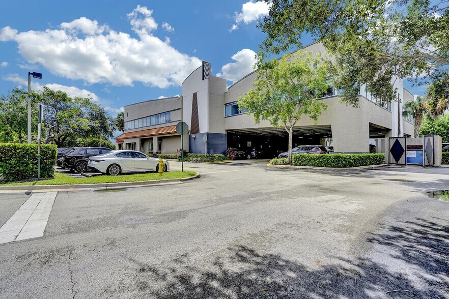 More Photos Of 351 SW 136th Ave, Davie Office For Lease