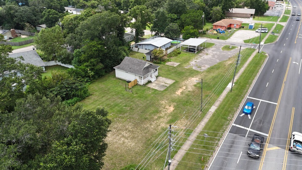 More Photos Of 701, 703, 795 Beverly Pky, Pensacola Land For Sale