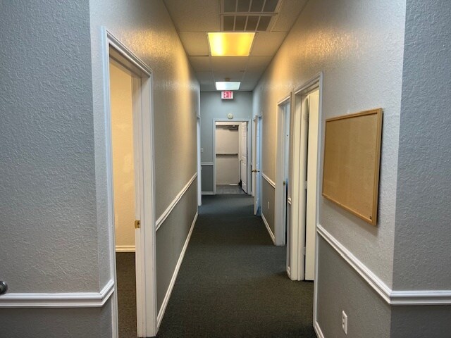 More Photos Of 3106 S W S Young Dr, Killeen Medical For Lease